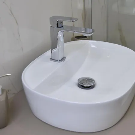 Гостевой дом Rivieras House - 3*