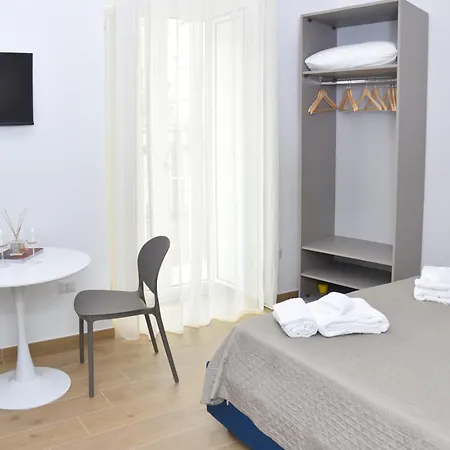 Pensionat Rivieras House - *