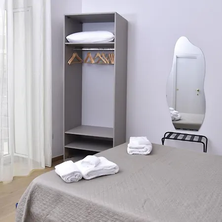 Pensionat Rivieras House - *