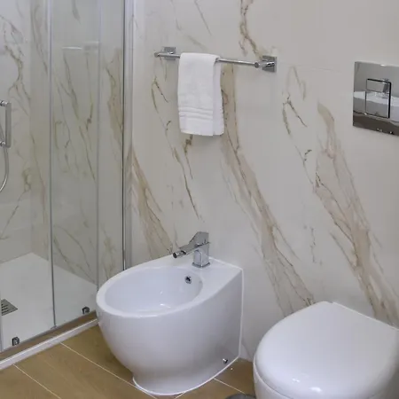 Rivieras House - 4*