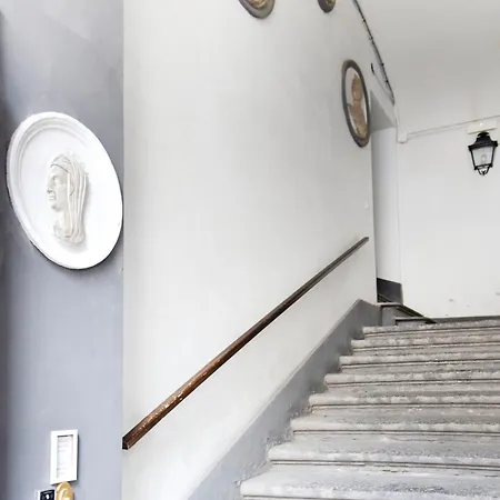 Penzion Rivieras House - Neapol